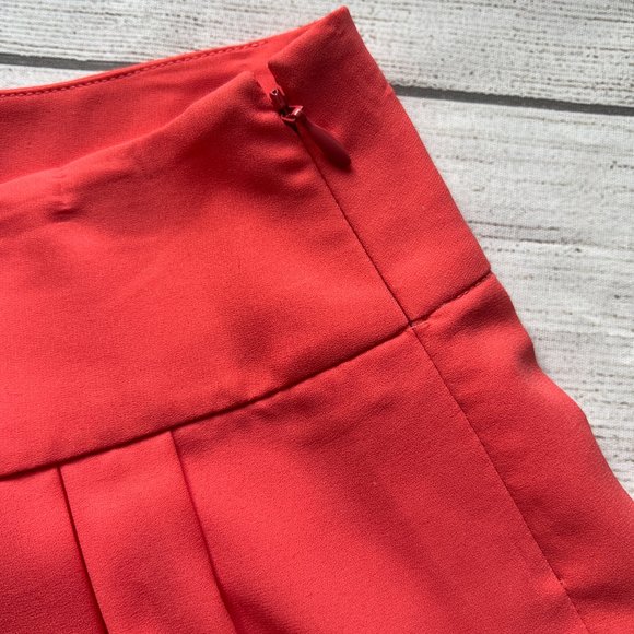 Tahari Orange Corral Pleated Side Zipper Lined, size 2 - Picture 3 of 5